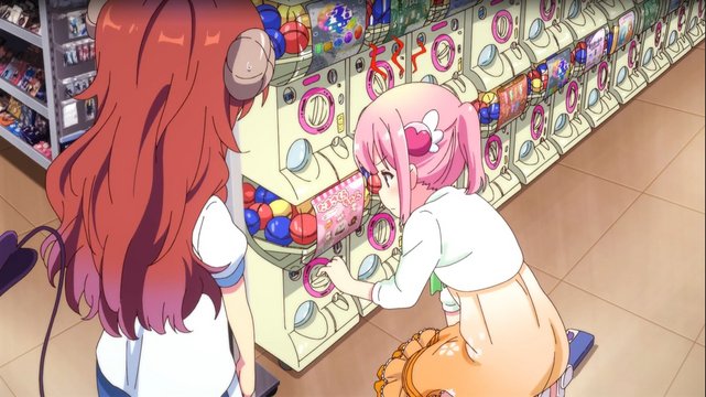 优子与桃在动漫商店